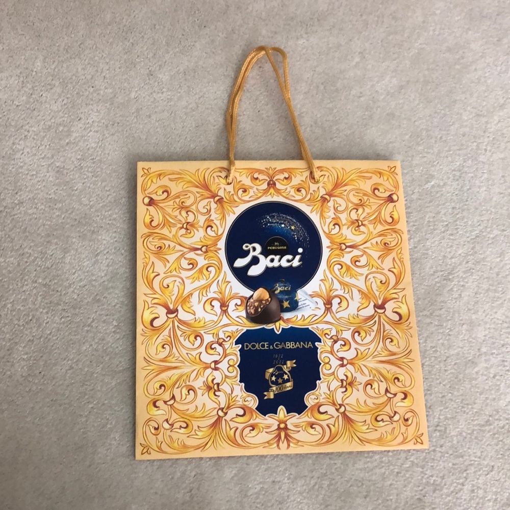Dolce & Gabbana x Baci collab 2022 shopper bag
